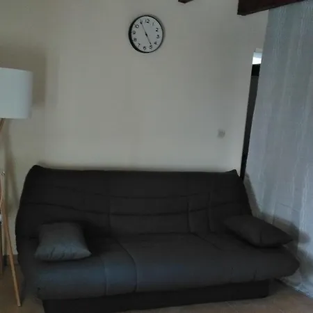 Vakantiehuis Le De Mayac,16 Rue Du Four A Pain, 24600 France Villetoureix